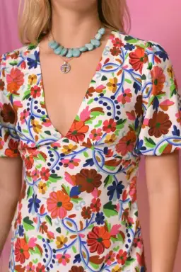 RIXO Steph Midi Dress Floral Size UK 10 for rent on The Volte - image 3