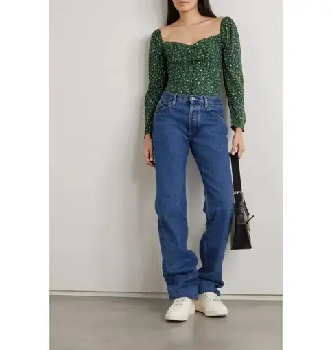 product_#UHJvZHVjdE1lZGlhOjczODg1Mw==
