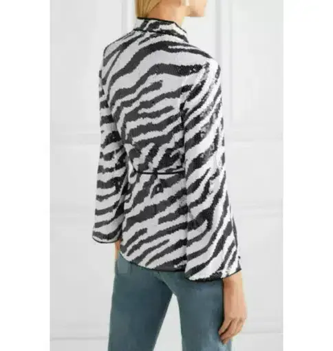 product_#UHJvZHVjdE1lZGlhOjczODkwNQ==