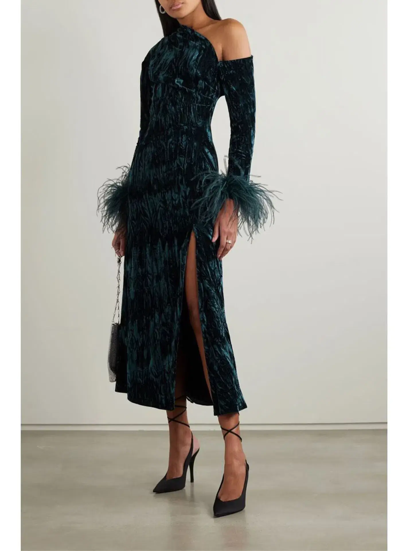 16Arlington Adelaide Velvet Feather Midi Dress Teal Size UK 12 - Image 1