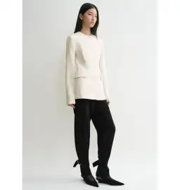 Totême Collarless Blazer Ecru Size UK 10 for rent on The Volte - image 3