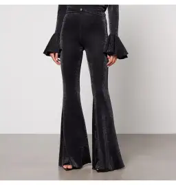 Sleeper Cosmos Set Black Size UK 10 for rent on The Volte - image 4