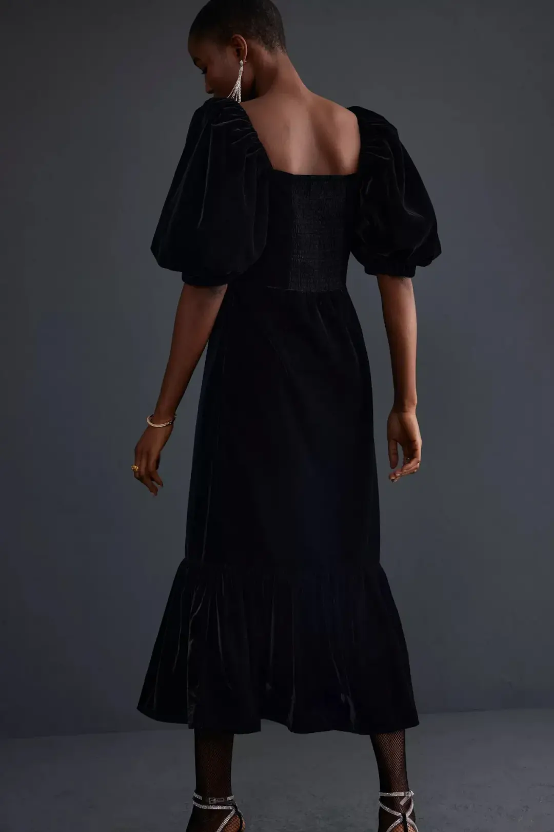 Queens of Archive Genie Velvet Midi Dress Black Size M / UK 10 for rent on The Volte - main image